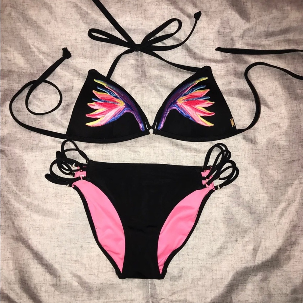 Victoria’s Secret pink Bikini
